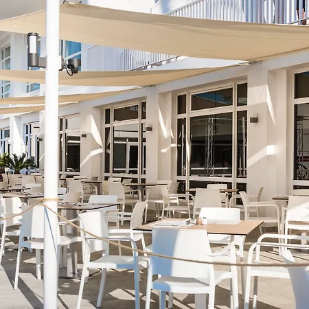 Hotel Globales Condes De Alcudia 3*